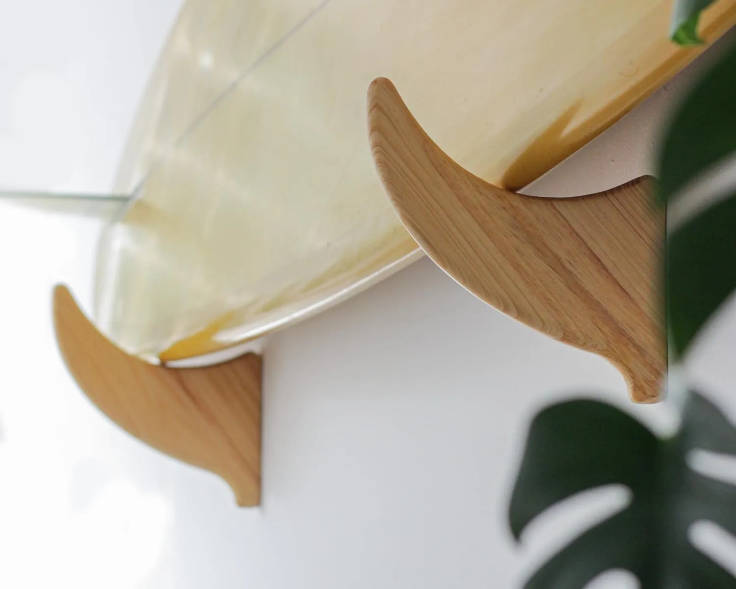 Ankā Suppy Co - Quillas Surfboard Wall Mount, Wooden Surfboard Rack