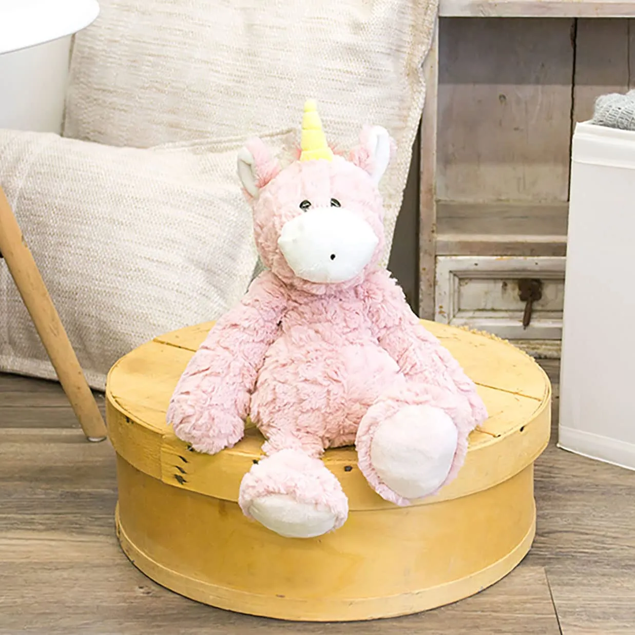 DEMDACO Magellica Mellow Fellows Unicorn Pale Pink Children's Plush Stuffed Animal Toy