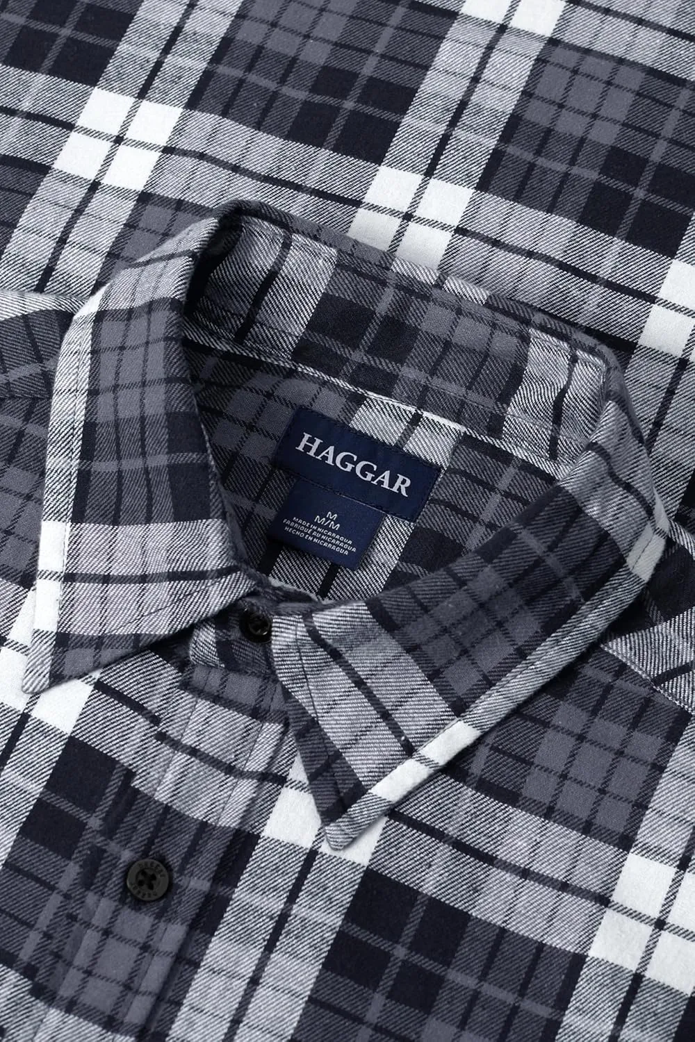 Haggar Men's Long Sleeve Brushed Cotton Plaid Flannel Button Down Shirt