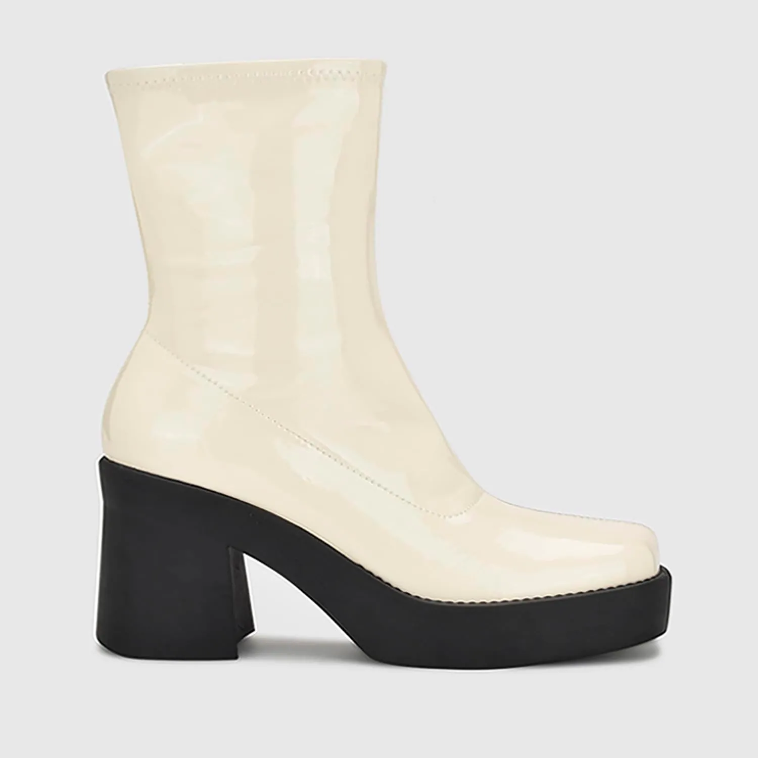Nine West Women's Gerri3 Chunky Block Heel Squared Toe Ankle Platform Boot