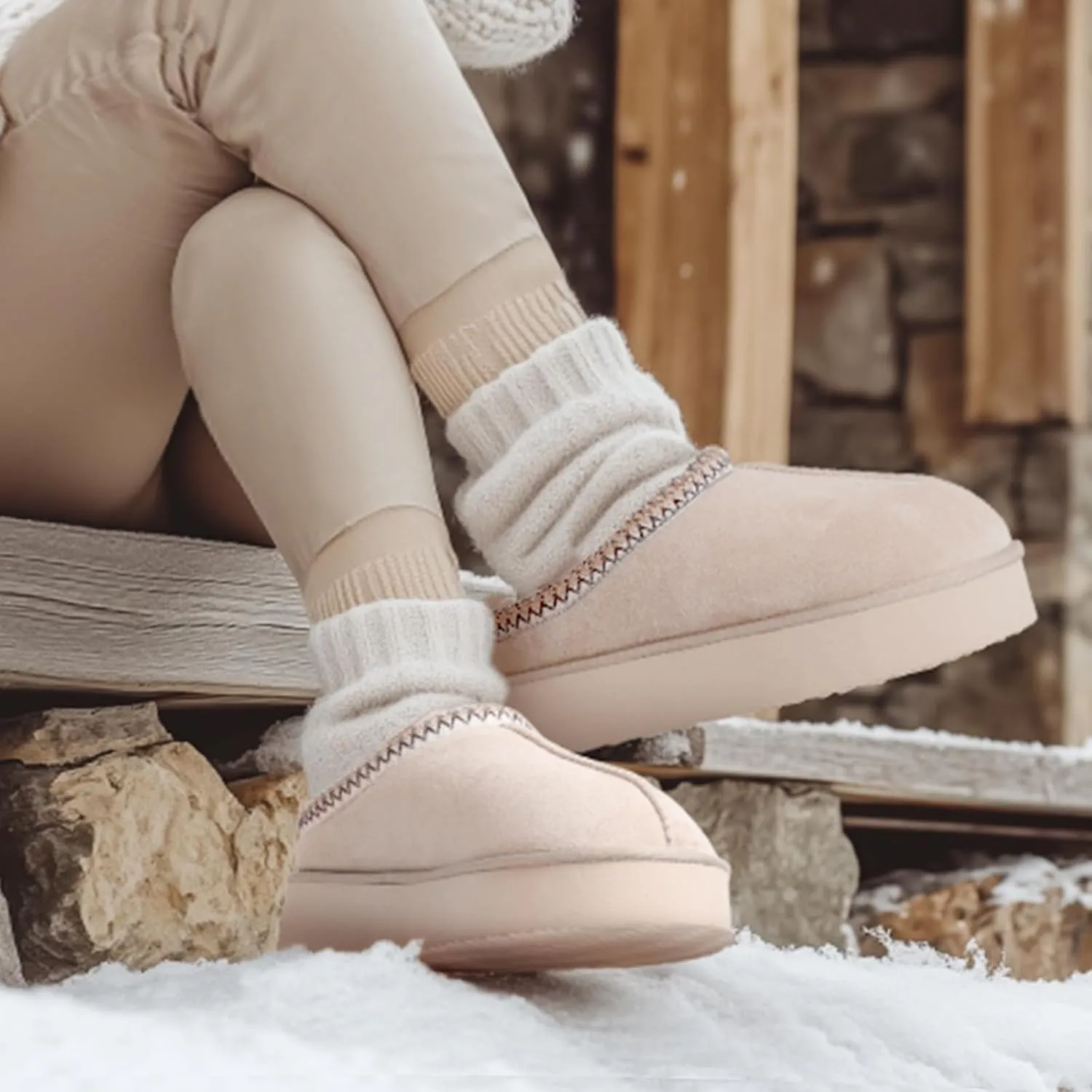 Platform Slippers for Women Snow Winter Womens Slippers Fluffy House Slippers for Indoor and Outdoor