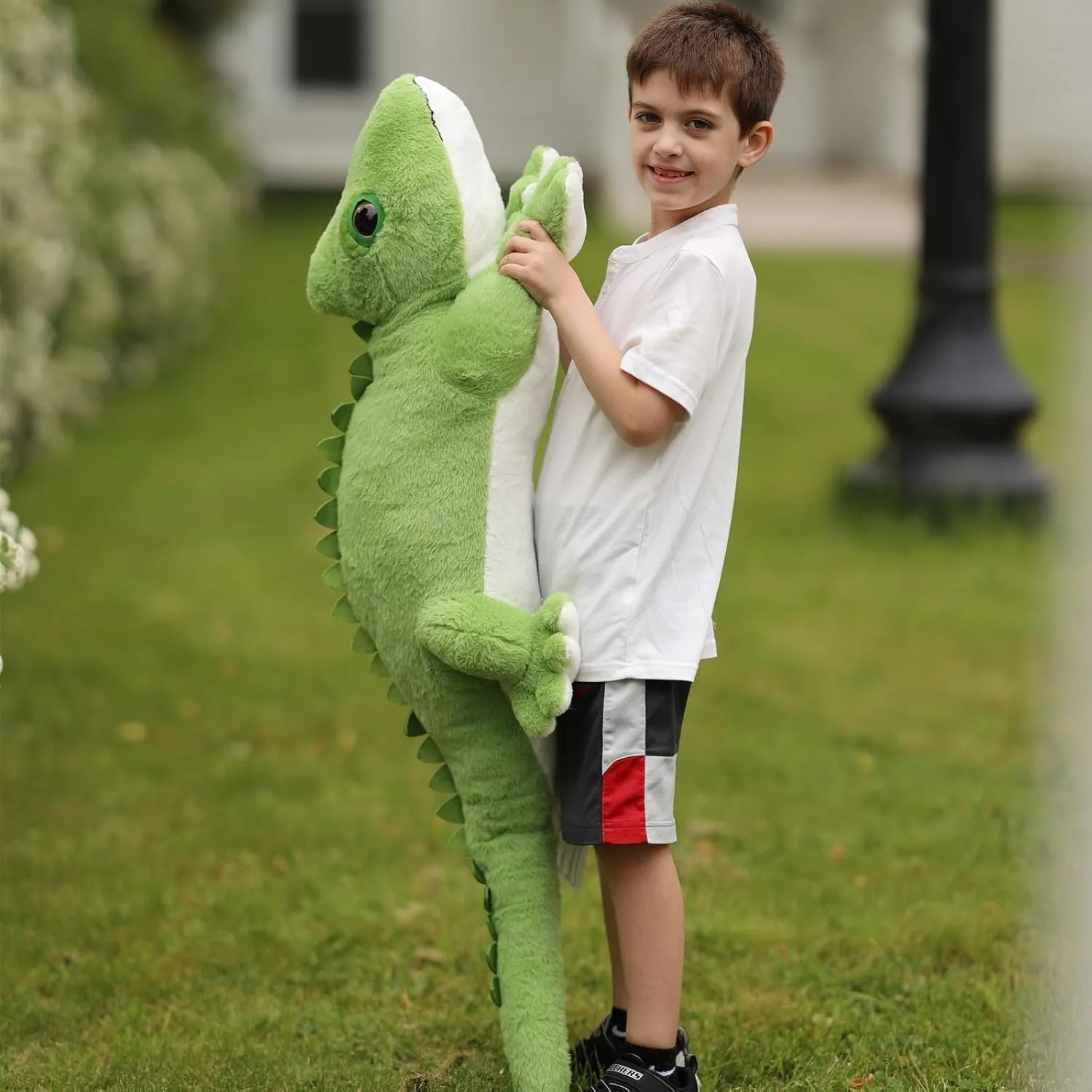 Tezituor 49 Inch Giant Lizard Stuffed Animal, 4.1ft Realistic Green Stuffed Chameleon Plush Toy for Kid, Hugging Long Lizard Plush Pillow for Girls Boys