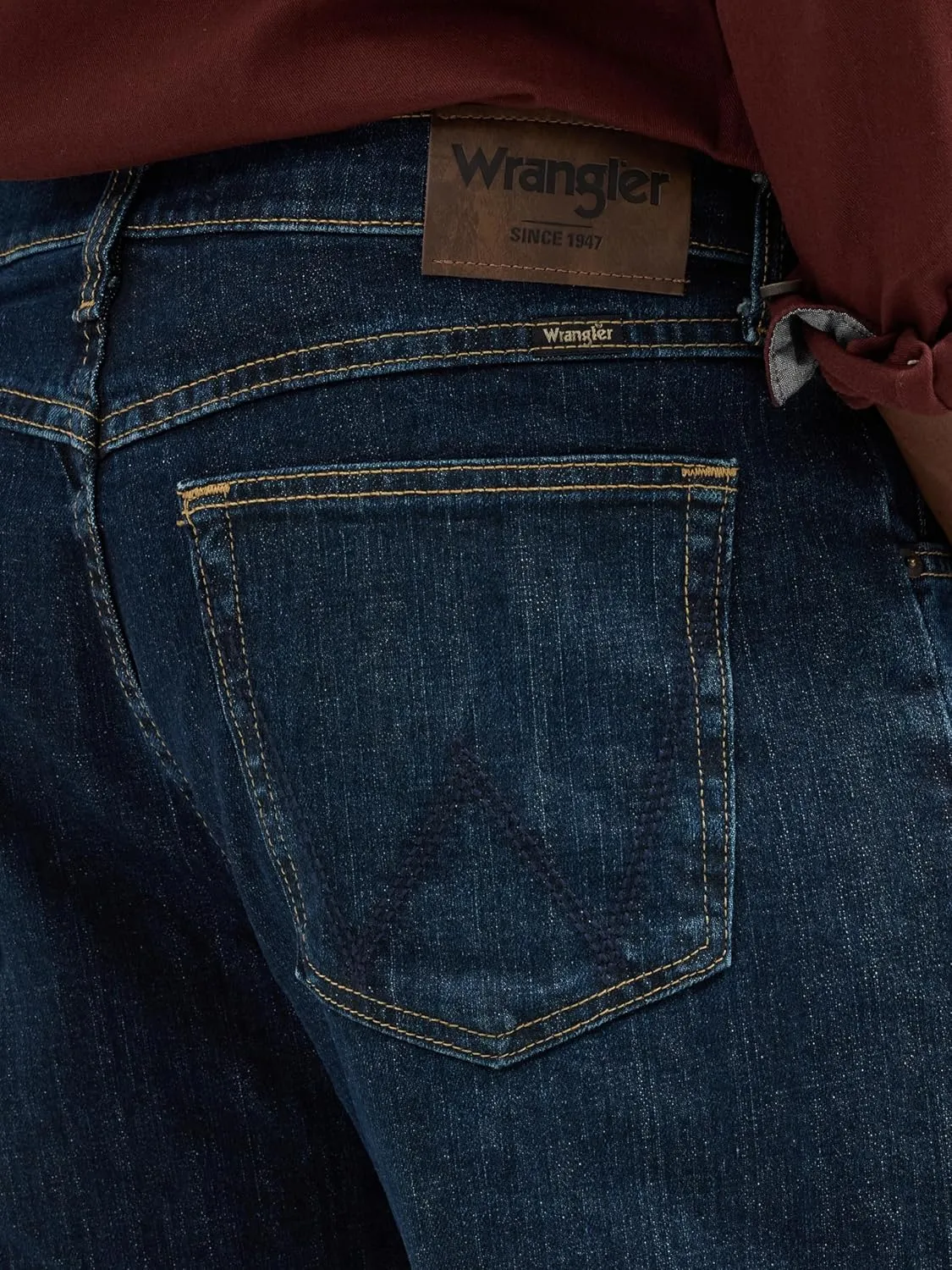 Wrangler Men's Free to Stretch Relaxed Fit Jeans