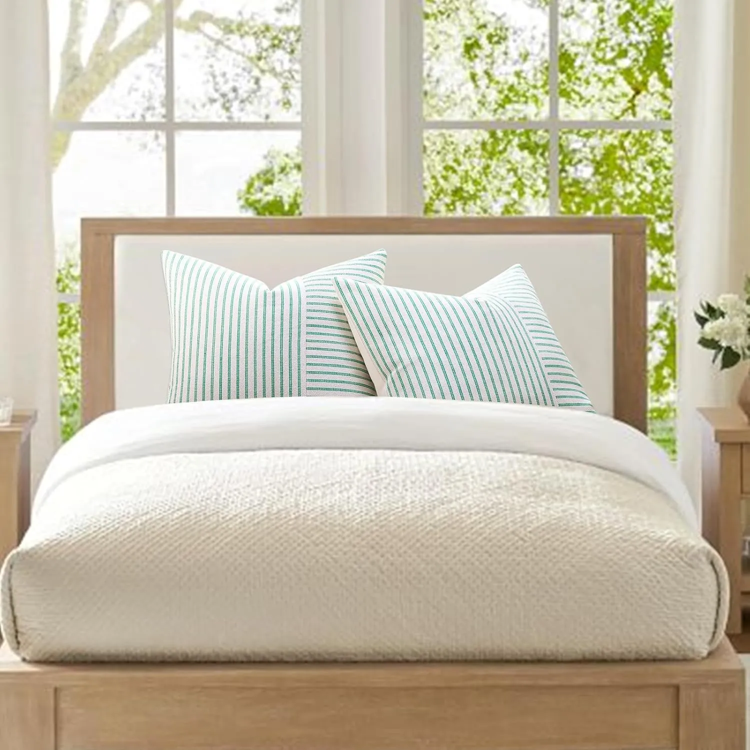 YCOLL Farmhouse Pillow Covers 20x20, Modern Accent Spring Throw Pillow Covers Set of 2, Green Striped Patchwork Linen Decorative Pillows Cushion Covers for Couch Bedroom Summer Home Decor